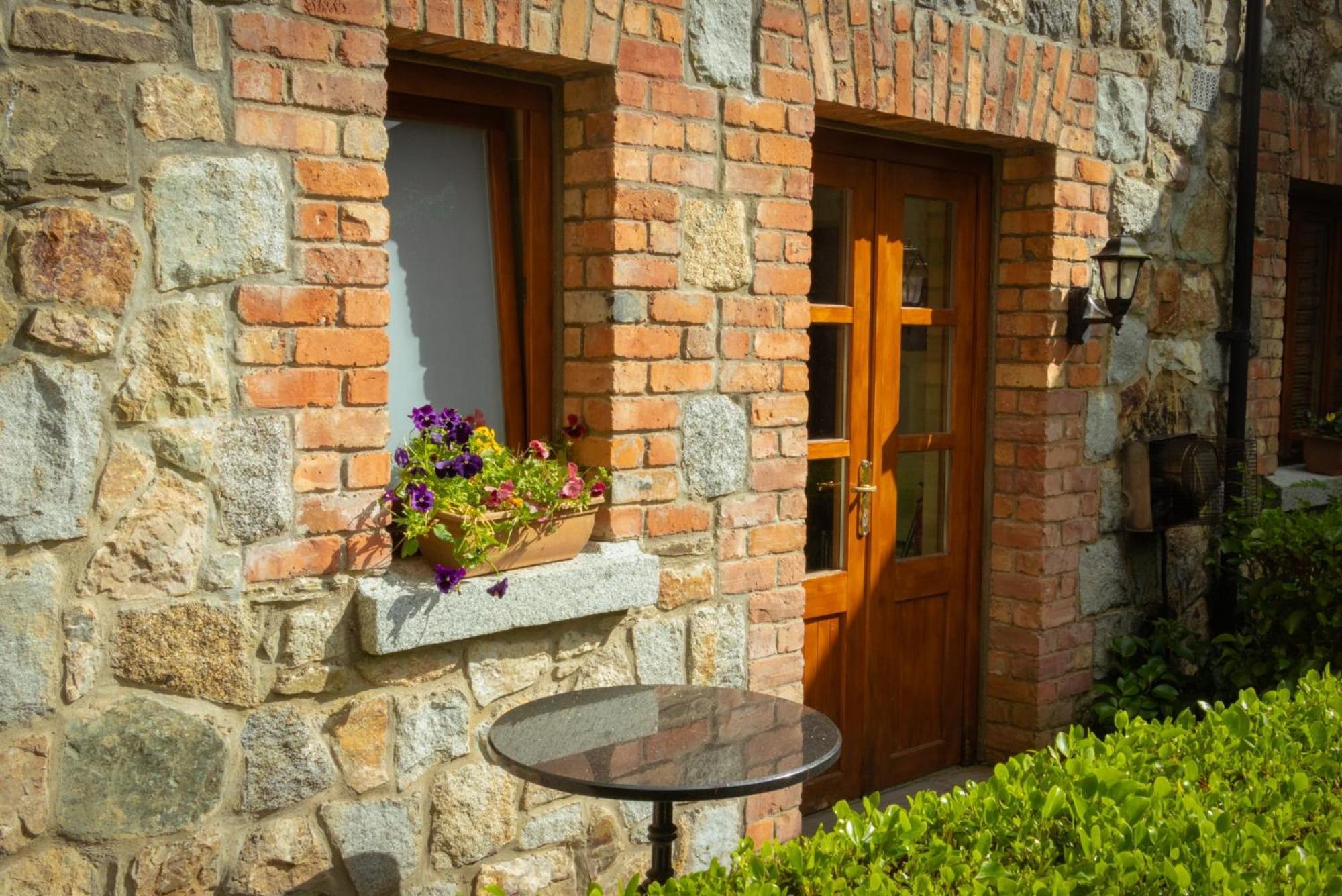 Вилла Croneybyrne Courtyard Clara Экстерьер фото