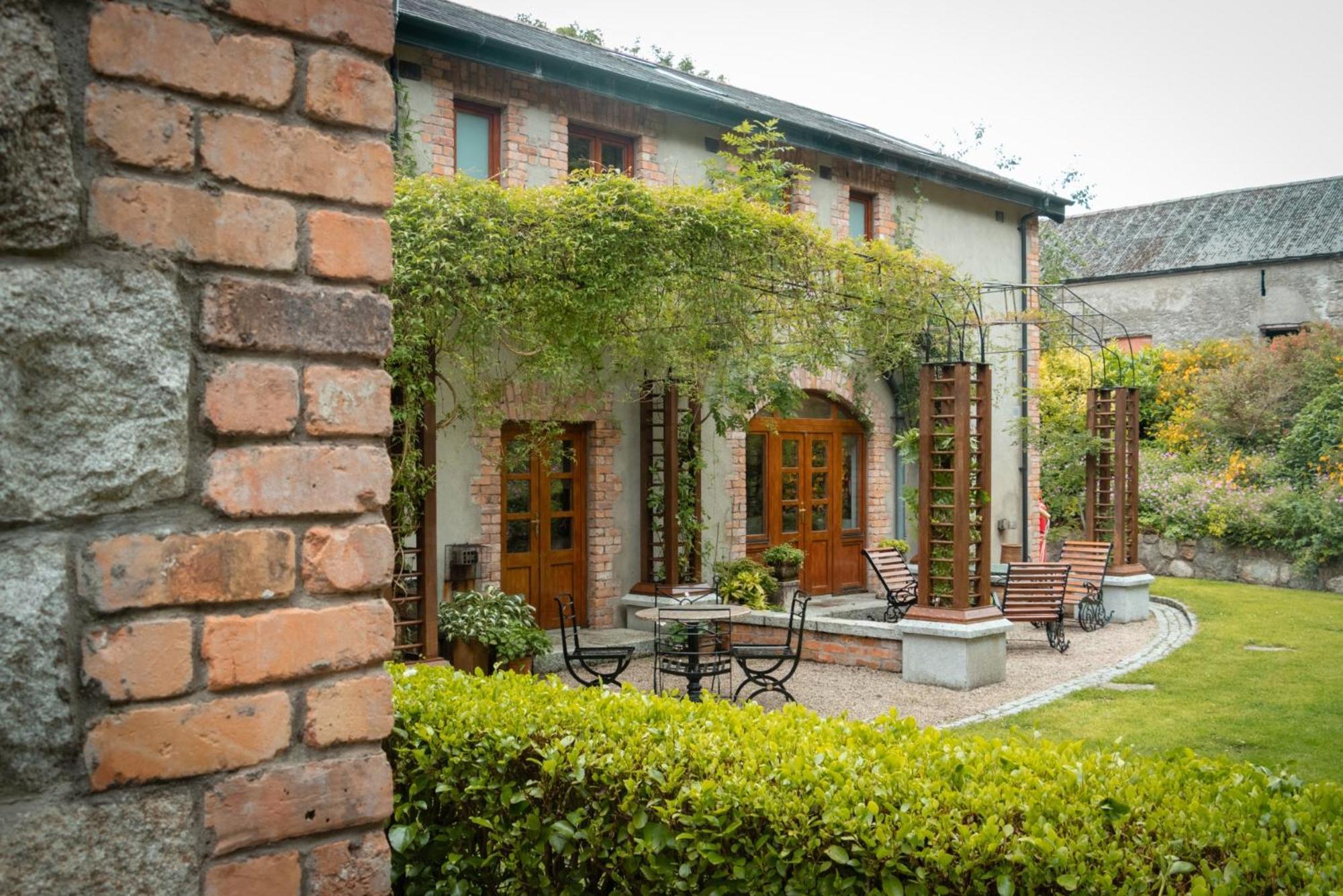 Вилла Croneybyrne Courtyard Clara Экстерьер фото