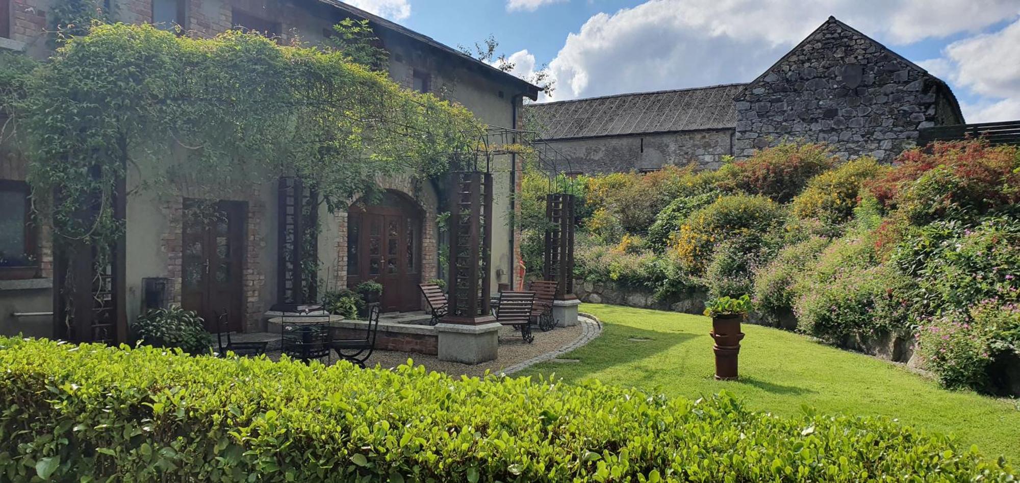 Вилла Croneybyrne Courtyard Clara Экстерьер фото