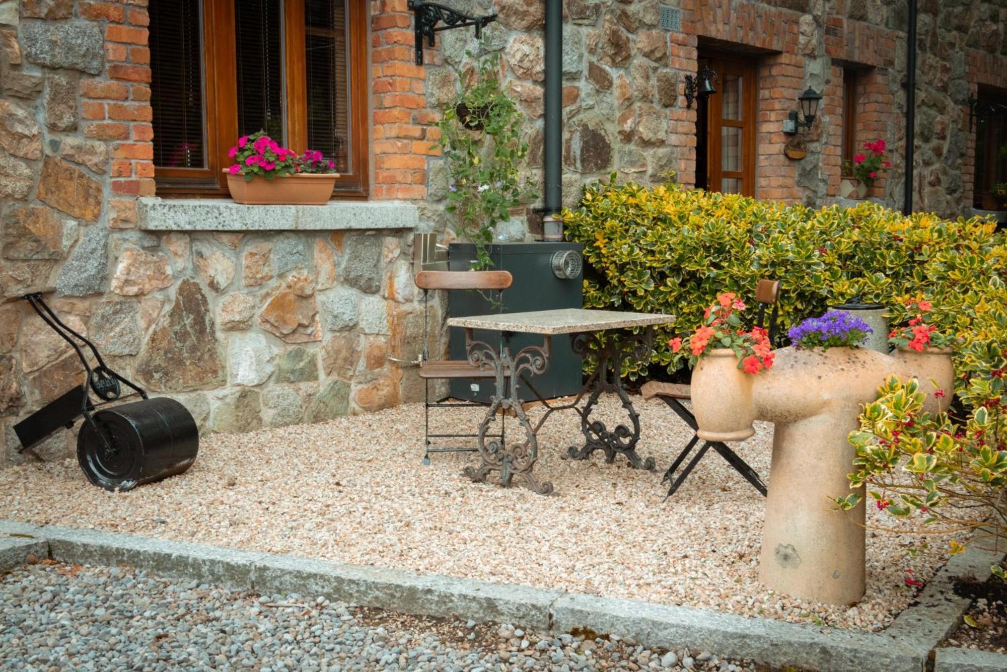 Вилла Croneybyrne Courtyard Clara Экстерьер фото